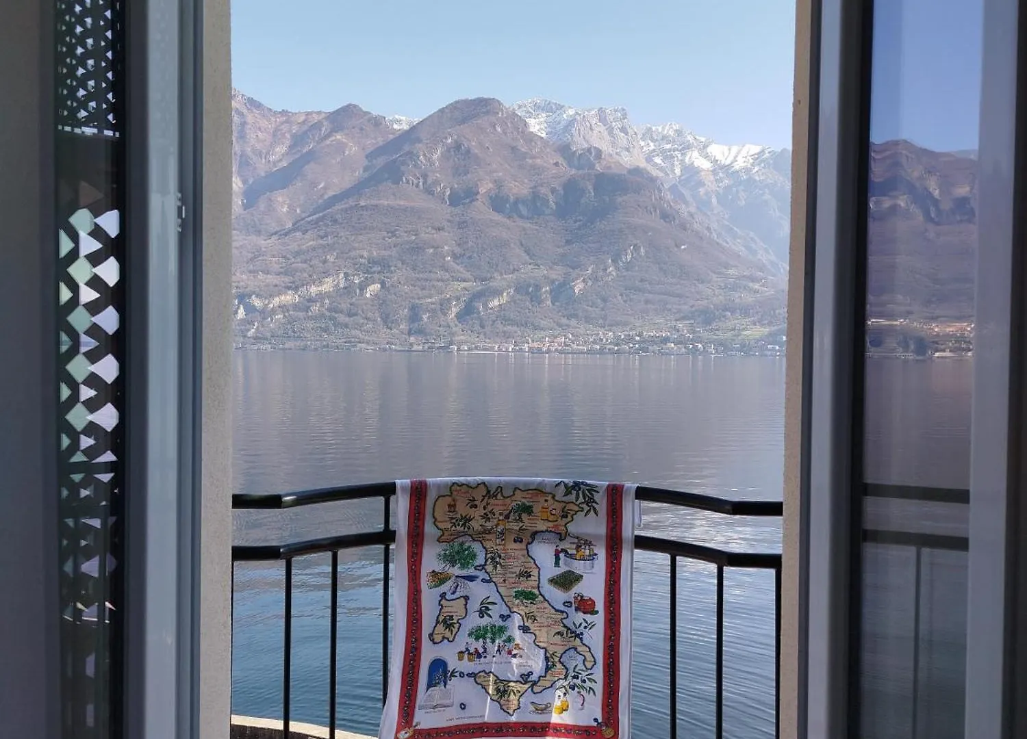 Domus Graziana - Lake Front Oliveto Lario Apartment