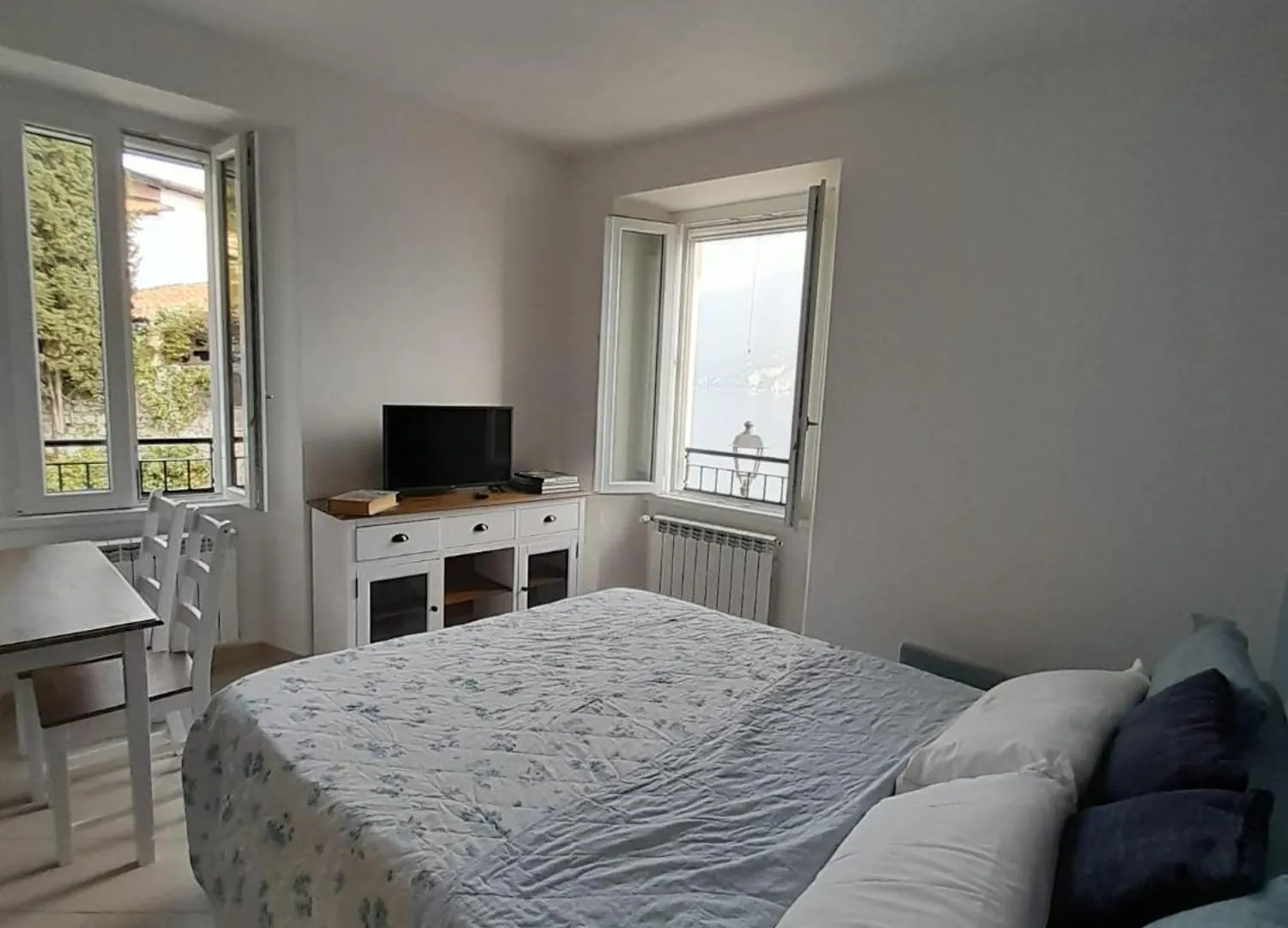 Domus Graziana - Lake Front Oliveto Lario Apartamento